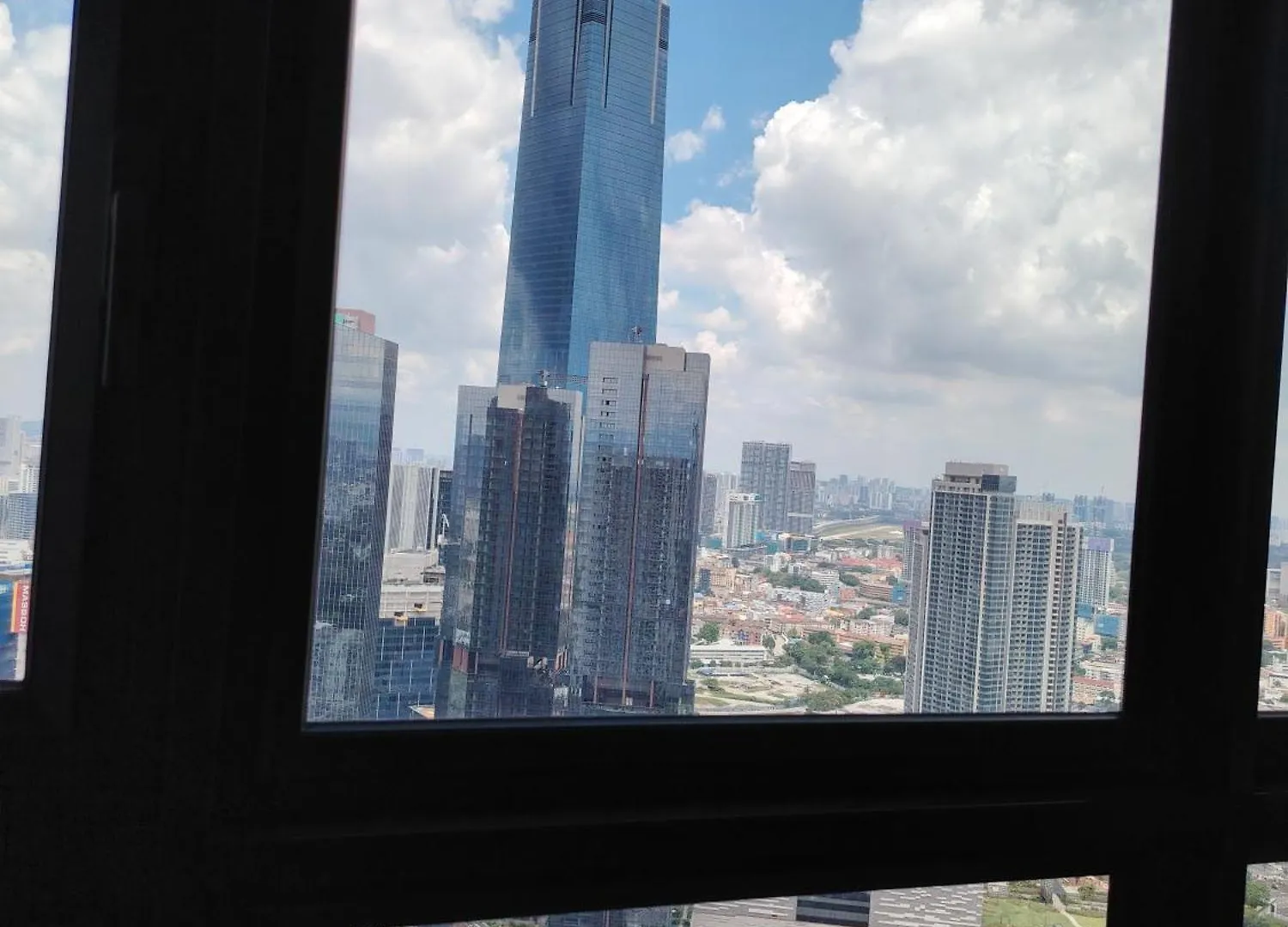 Agile Residences By Luna Kuala Lumpur Ma­lay­sia