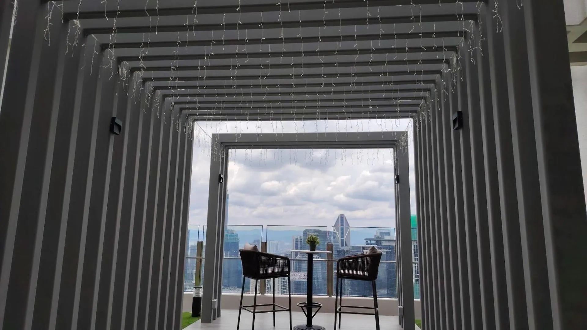 Agile Residences By Luna Kuala Lumpur Ma­lay­sia